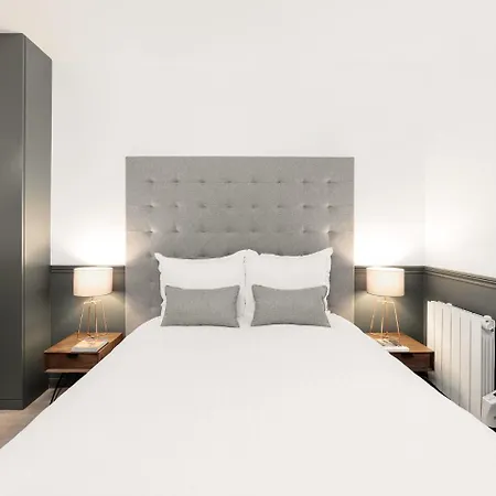 Appartamento Livinparis - Luxury Ac 2 & 3 Bedrooms Le Louvre