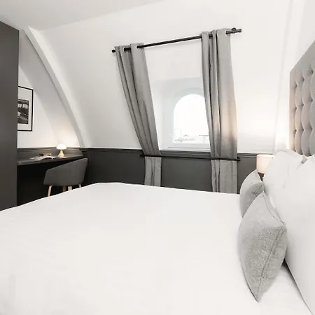 Appartamento Livinparis - Luxury Ac 2 & 3 Bedrooms Le Louvre *